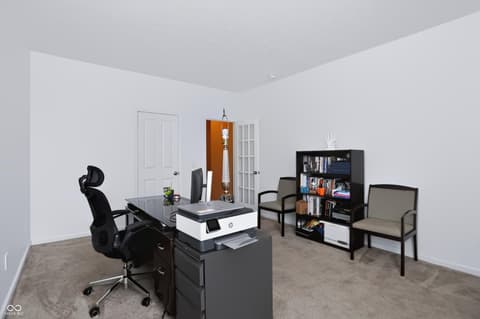 Photo of 15710 Chapel Park Drive E, Noblesville, IN