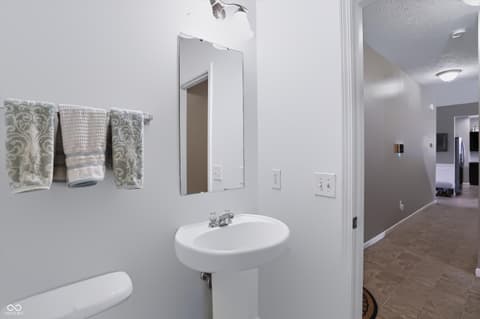 Photo of 15710 Chapel Park Drive E, Noblesville, IN