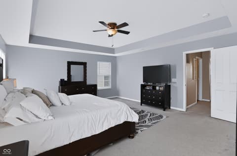 Photo of 15710 Chapel Park Drive E, Noblesville, IN