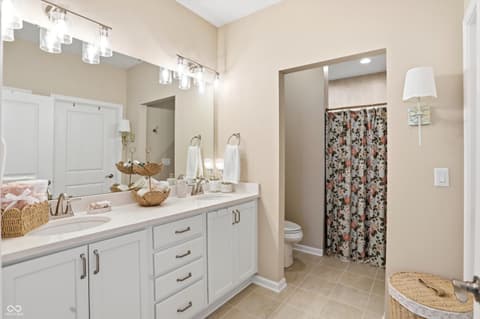 Photo of 2619 Collins Drive, Westfield, IN