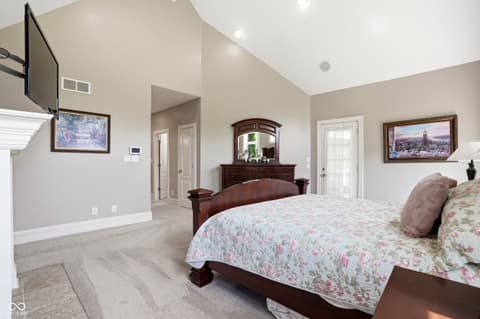 Photo of 12093 Hawthorne Ridge, Fishers, IN