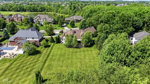 Photo of 12093 Hawthorne Ridge, Fishers, IN