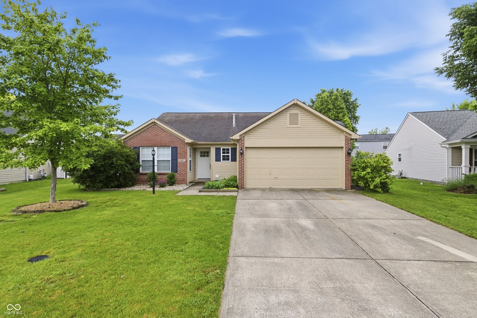 Front exterior at 13847 Waycross Drive, Fishers, IN