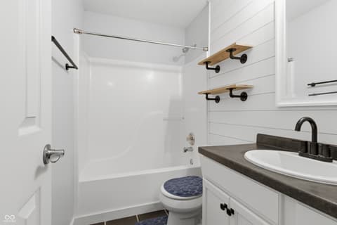 Bathroom at 13847 Waycross Drive, Fishers, IN