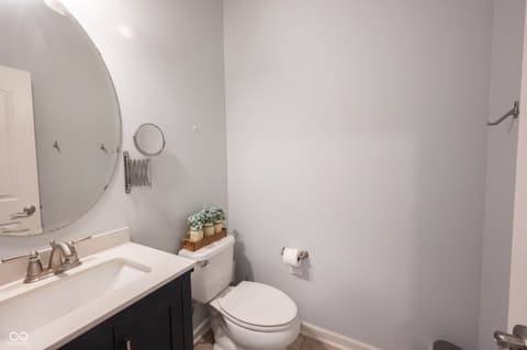 Photo of 13111 Avon Cross Way, Fishers, IN