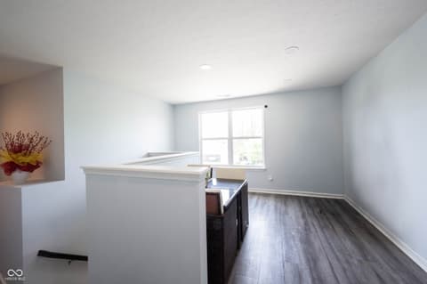 Photo of 13111 Avon Cross Way, Fishers, IN