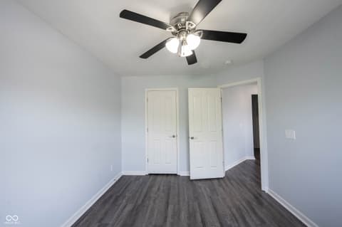 Photo of 13111 Avon Cross Way, Fishers, IN
