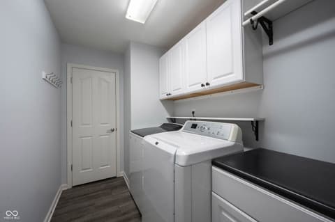 Photo of 13111 Avon Cross Way, Fishers, IN
