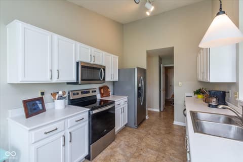 Photo of 4530 Golden Hinde Way, Westfield, IN