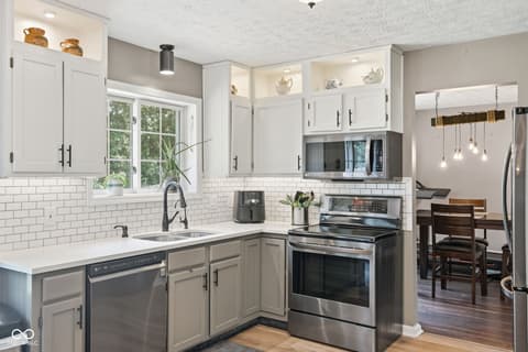 Photo of 6638 Salem Drive, Fishers, IN