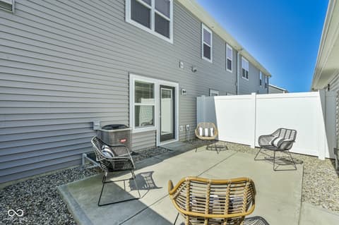 Photo of 3564 Thomas Jefferson Street, Westfield, IN