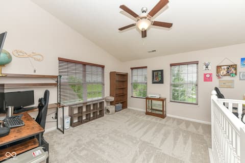 Photo of 1417 Graybark, Sheridan, IN