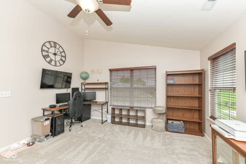 Photo of 1417 Graybark, Sheridan, IN