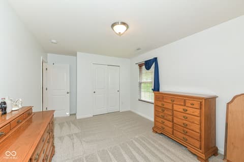 Photo of 1417 Graybark, Sheridan, IN