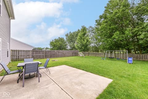 Photo of 1417 Graybark, Sheridan, IN