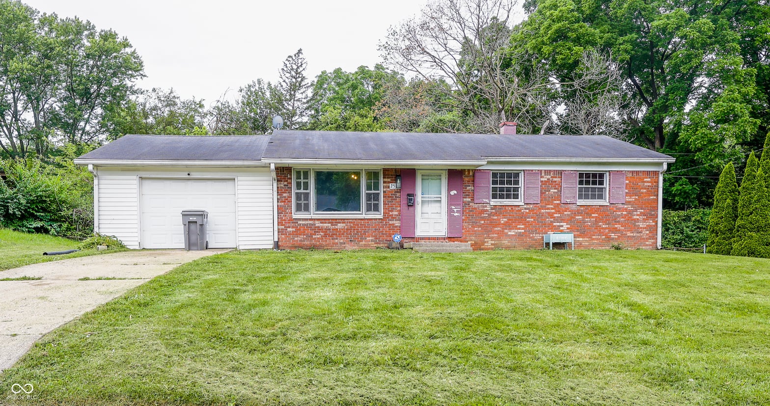 Photo of 2504 Beechcrest Drive, Indianapolis, IN
