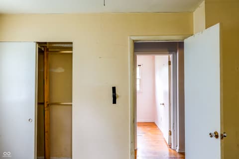 Photo of 2504 Beechcrest Drive, Indianapolis, IN
