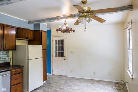 Photo of 2504 Beechcrest Drive, Indianapolis, IN