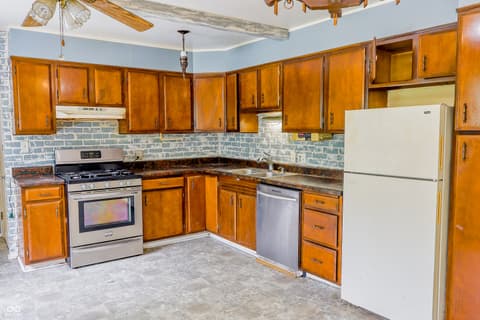 Photo of 2504 Beechcrest Drive, Indianapolis, IN