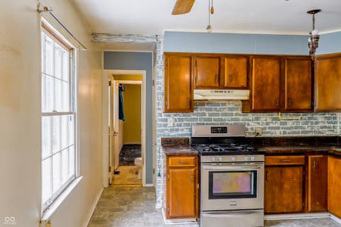 Photo of 2504 Beechcrest Drive, Indianapolis, IN