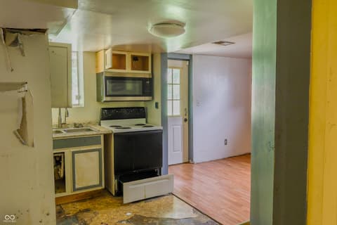 Photo of 2504 Beechcrest Drive, Indianapolis, IN