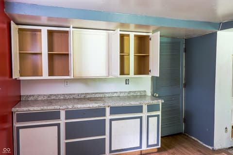 Photo of 2504 Beechcrest Drive, Indianapolis, IN