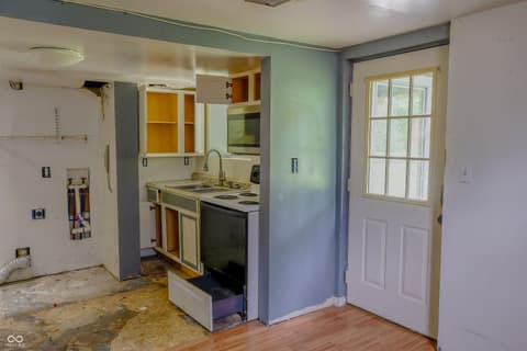 Photo of 2504 Beechcrest Drive, Indianapolis, IN