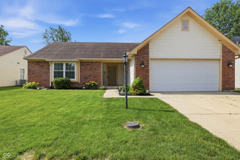 541 E Pine Ridge Drive