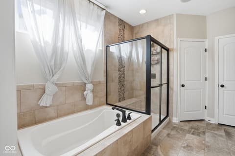 Photo of 1380 Burgess Hill Pass, Westfield, IN