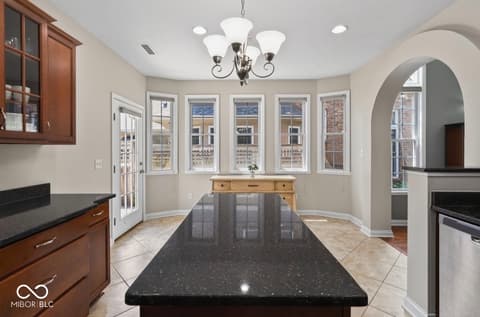 Photo of 6691 Beekman Place, Zionsville, IN