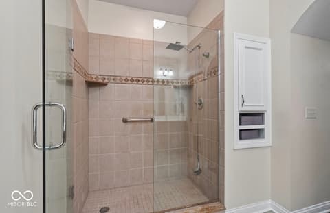 Photo of 6691 Beekman Place, Zionsville, IN
