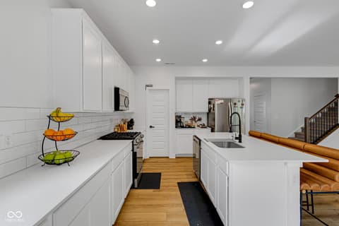 Kitchen at 19490 Honeylocust Glen, Noblesville, IN