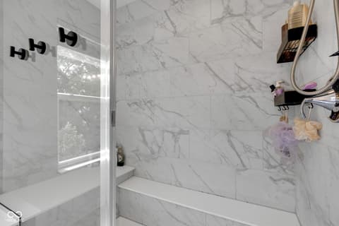 Bathroom at 19490 Honeylocust Glen, Noblesville, IN