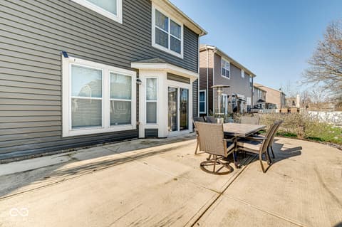 Outdoor living area at 1322 Timber Bluff Road, Westfield, IN