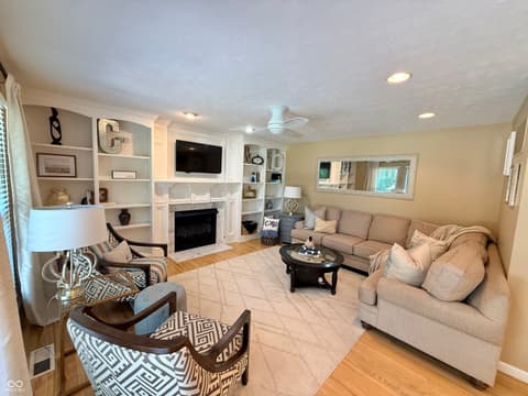 Photo of 9840 Deering Street, Fishers, IN