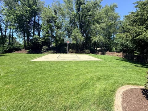 Photo of 9840 Deering Street, Fishers, IN