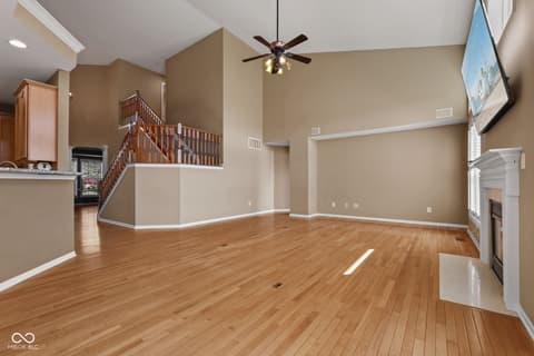 Photo of 10983 Parkland Court, Fishers, IN