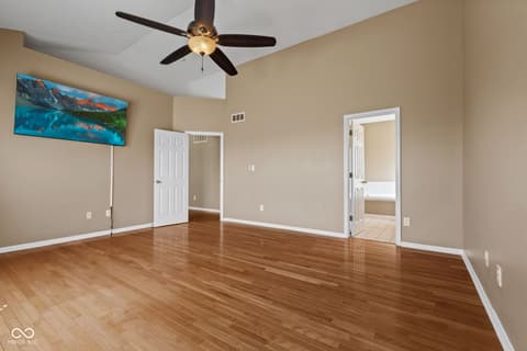 Photo of 10983 Parkland Court, Fishers, IN