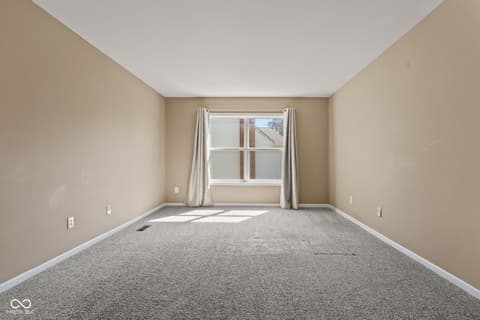 Photo of 10983 Parkland Court, Fishers, IN
