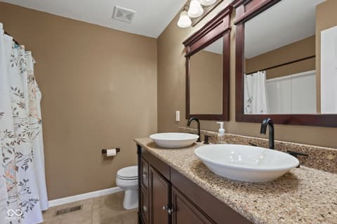 Photo of 10983 Parkland Court, Fishers, IN