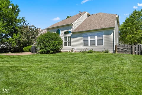 Photo of 10983 Parkland Court, Fishers, IN