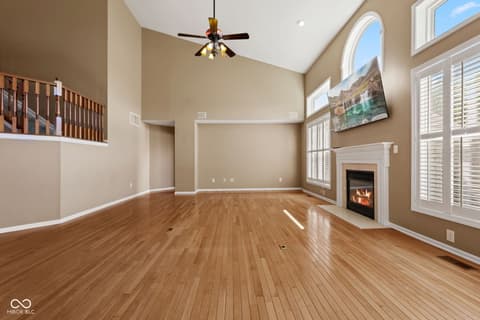 Photo of 10983 Parkland Court, Fishers, IN
