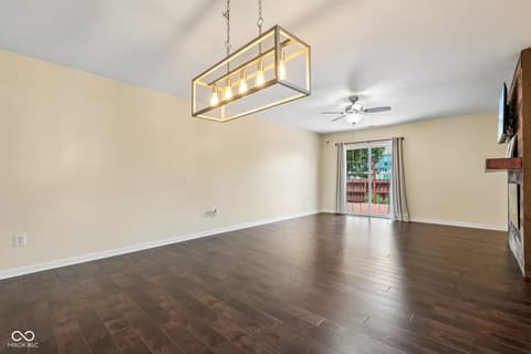 Photo of 620 Bobtail Drive, Greenfield, IN