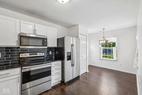 Photo of 620 Bobtail Drive, Greenfield, IN