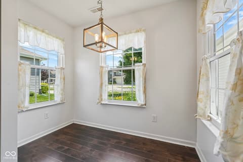 Photo of 620 Bobtail Drive, Greenfield, IN