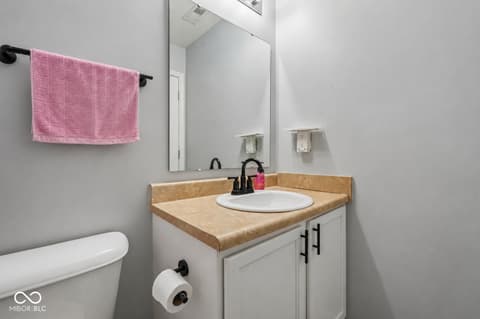 Photo of 620 Bobtail Drive, Greenfield, IN
