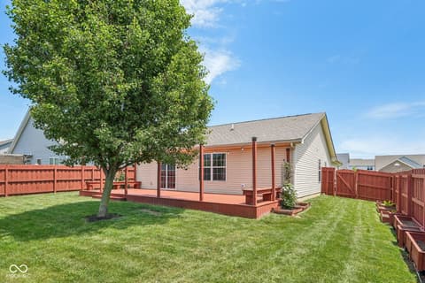 Photo of 620 Bobtail Drive, Greenfield, IN