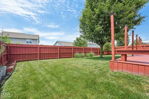 Photo of 620 Bobtail Drive, Greenfield, IN