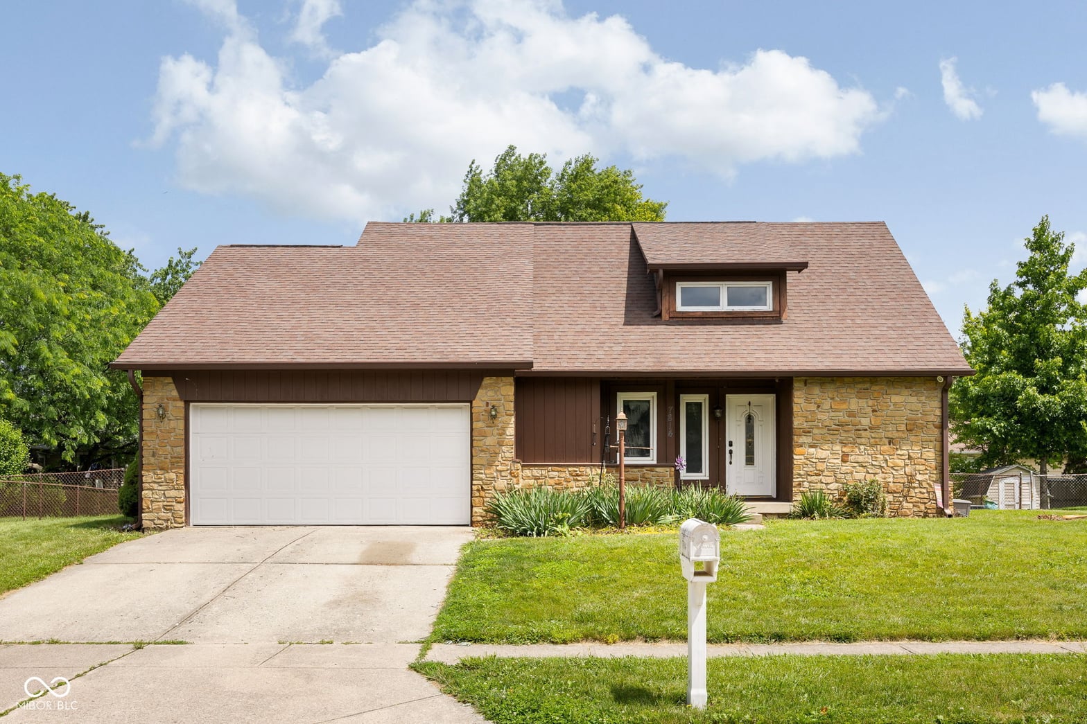 Photo of 7814 Hampton Place, Fishers, IN