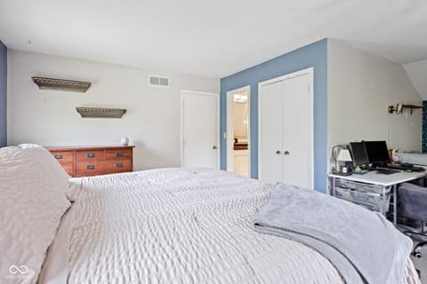 Photo of 7814 Hampton Place, Fishers, IN